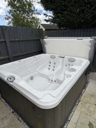 Jacuzzi J225 - ER-OX26