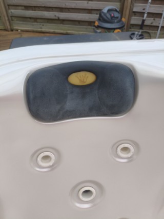 17490459648741324660160464258237