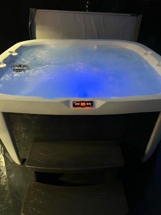 90a59b8b-0dee-4559-845b-27268c535b52-1