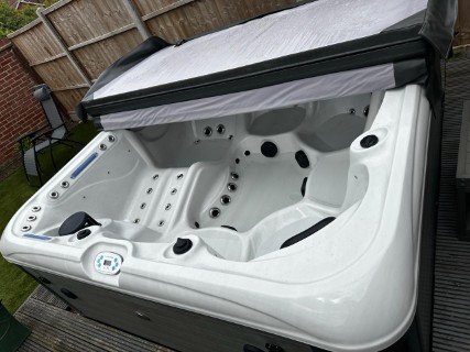 WhatsApp Image 2025-06-12 at 20.42.34_bba39767