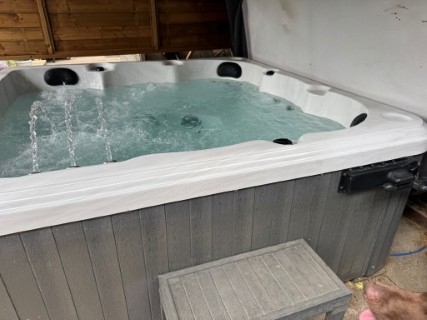 aacfe656-095f-4451-b350-cd6dc7924f8e