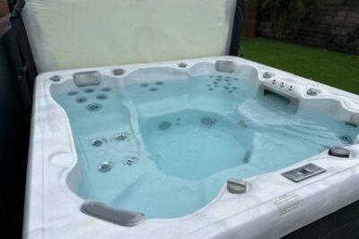 Hot-Tub-5
