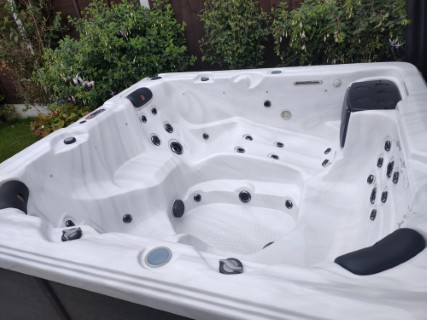 IMG20250926105314_BURST000_COVER