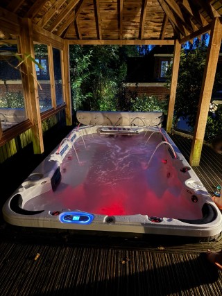 9935eeef-4d98-463c-8c39-7c73f1e1022f