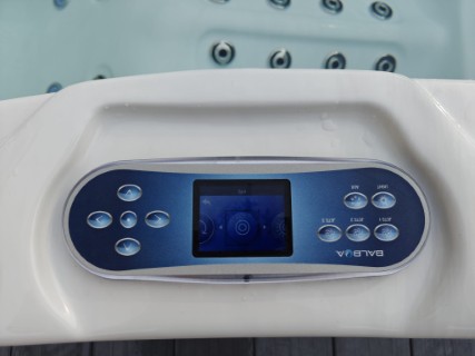 b44a36d6-d1ce-4b96-9caf-eb3403415dcf