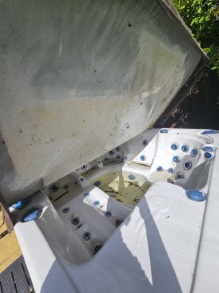 b4c9f727-9b2d-4b85-a0b5-5e404e6adca8