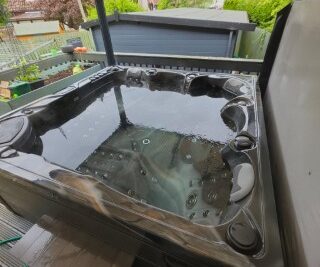 Superior Spa Hot Tub - S-EH30